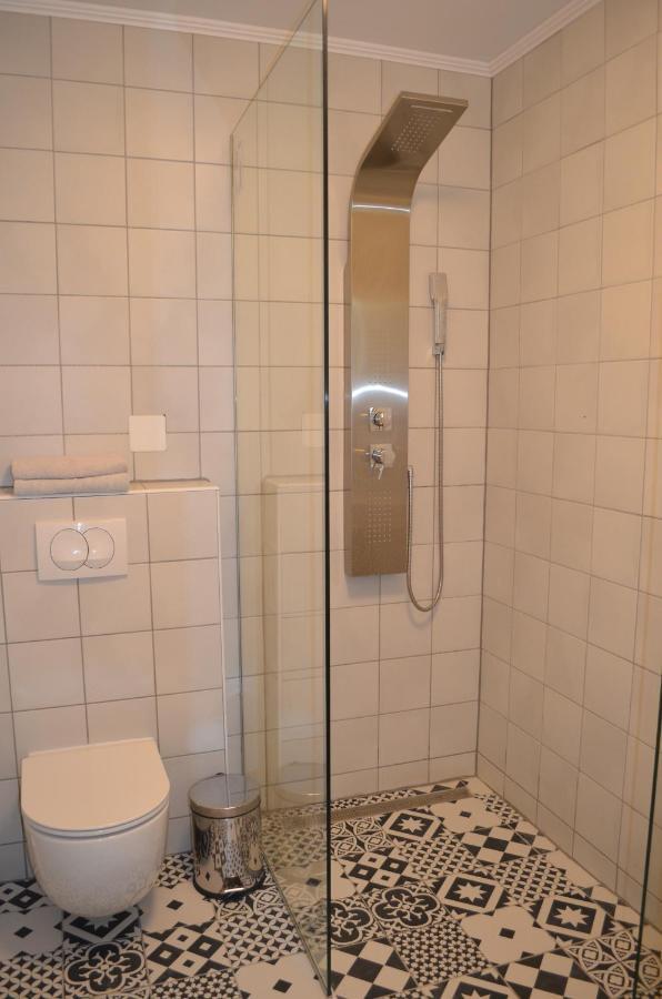 تْسْغيكفانِتْسا Apartments Korina المظهر الخارجي الصورة
